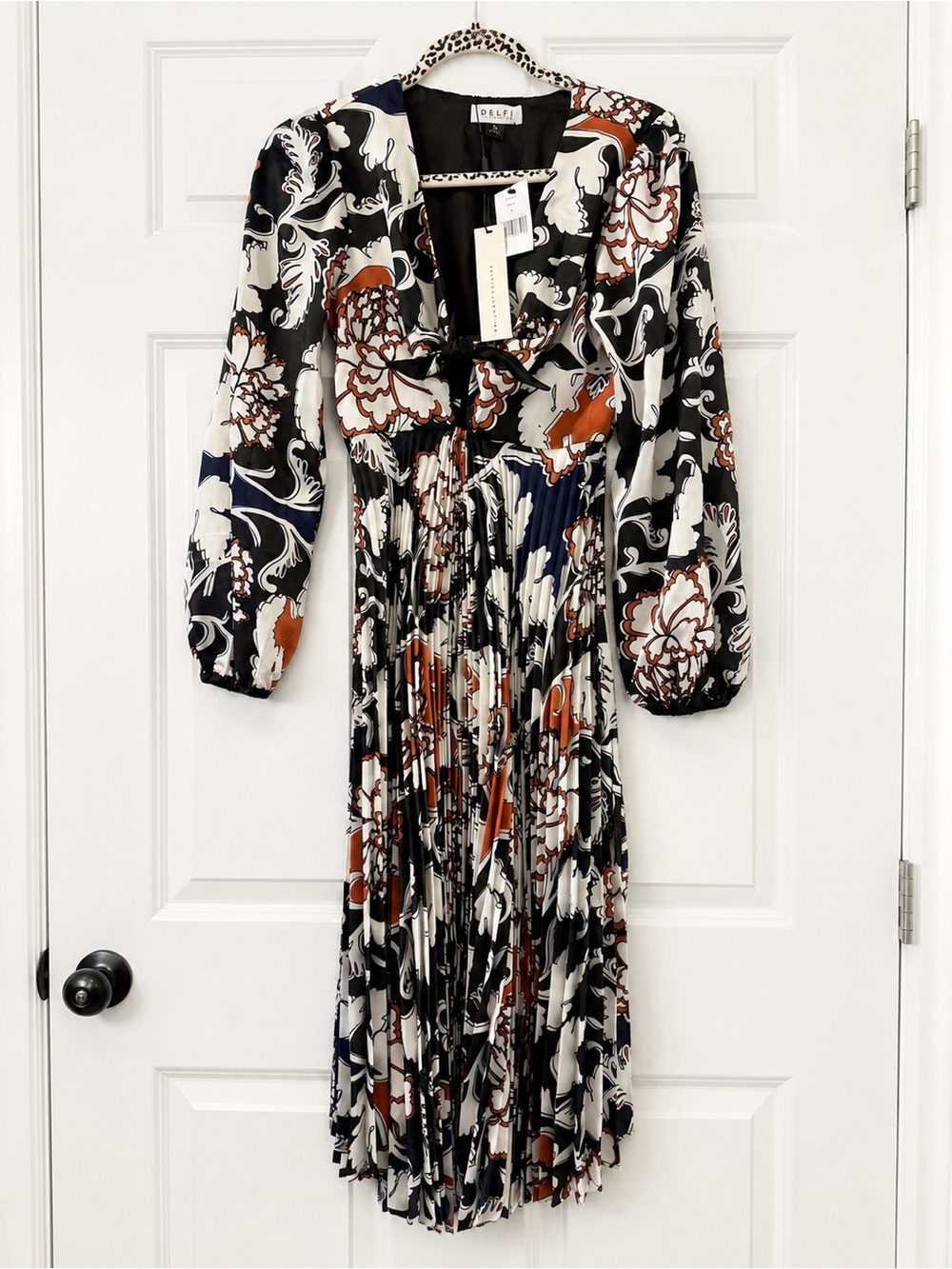 DELFI Collective Floral Pleated Tie Front Midi Dress Long Sleeve Size S